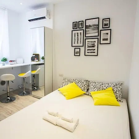 Guinizelli 6 Apartment